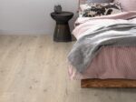 Ламинат Дуб Муром EPL139 в интерьере